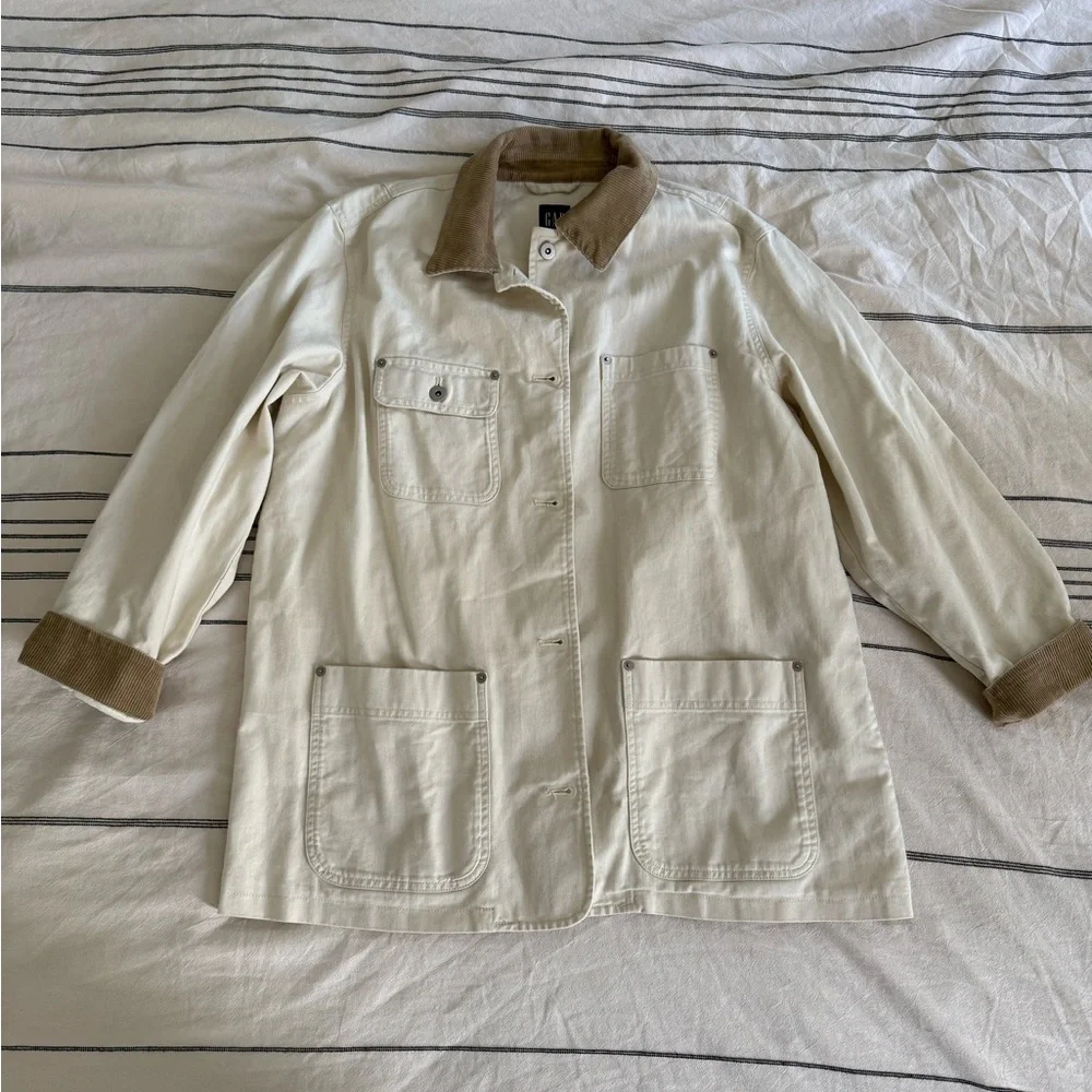 GAP Corduroy-Collar Barn Jacket - Picture 1 of 3